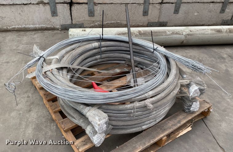 image for item IG9913 2014 Cram-A-Lot HE-60-M  horizontal baler