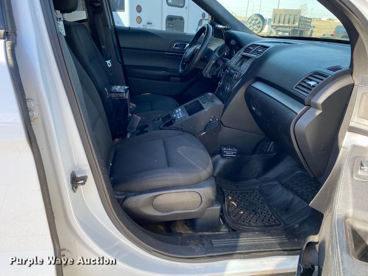 image for item IG9915 2016 Ford Explorer Police Interceptor  SUV