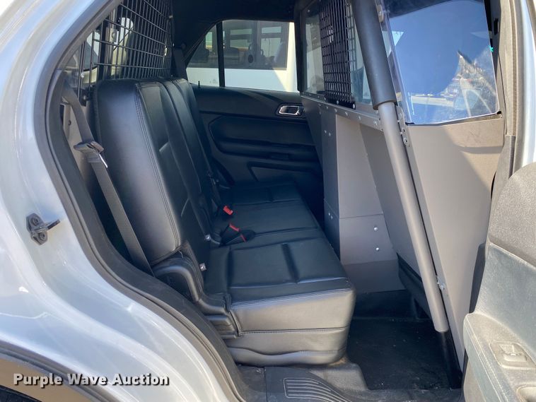 image for item IG9915 2016 Ford Explorer Police Interceptor  SUV