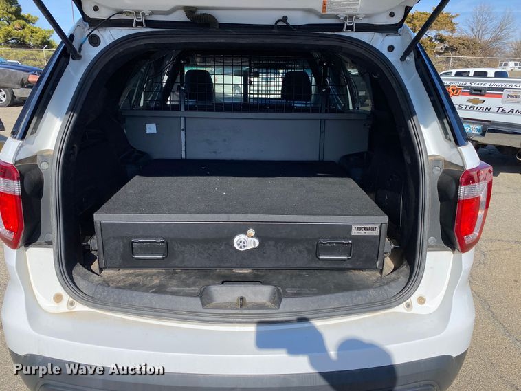 image for item IG9915 2016 Ford Explorer Police Interceptor  SUV