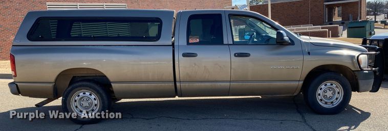 image for item IG9917 2006 Dodge Ram 1500  Quad Cab pickup truck
