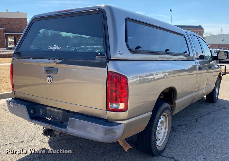 image for item IG9917 2006 Dodge Ram 1500  Quad Cab pickup truck