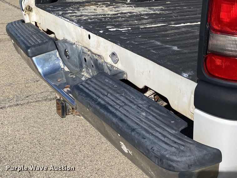 image for item IG9918 2001 Dodge Ram 2500  pickup truck