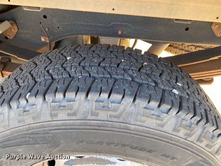 image for item IG9918 2001 Dodge Ram 2500  pickup truck