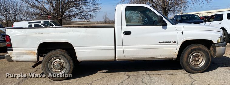 image for item IG9919 1999 Dodge Ram 2500  pickup truck