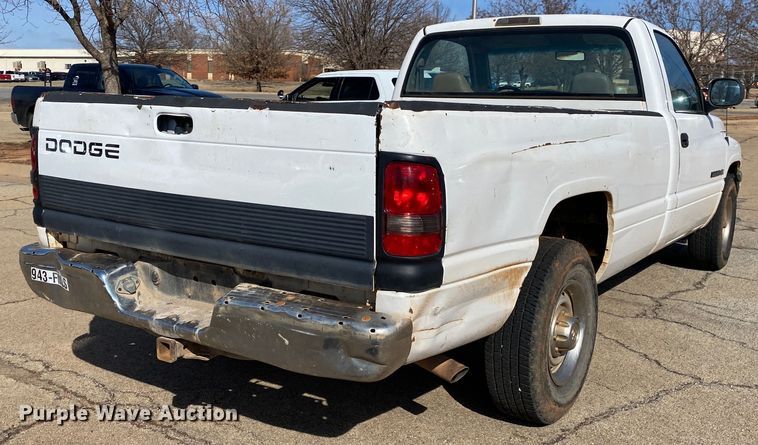 image for item IG9919 1999 Dodge Ram 2500  pickup truck