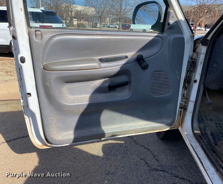 image for item IG9919 1999 Dodge Ram 2500  pickup truck