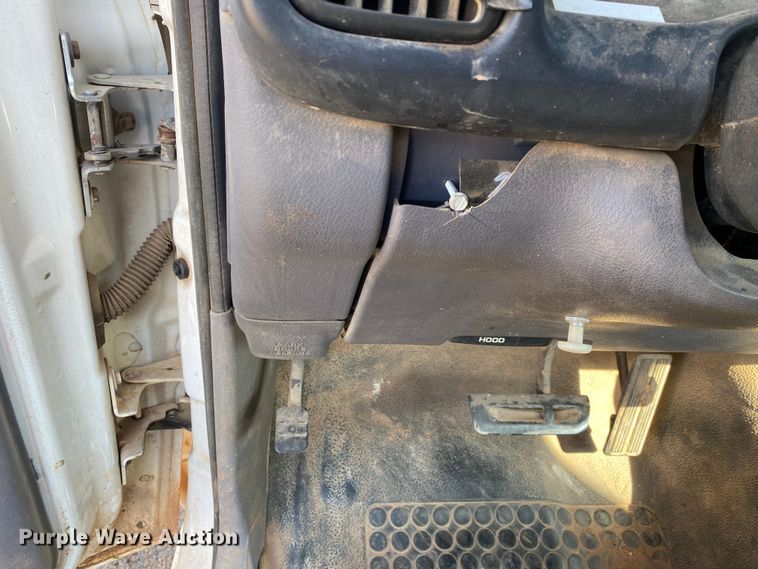 image for item IG9919 1999 Dodge Ram 2500  pickup truck