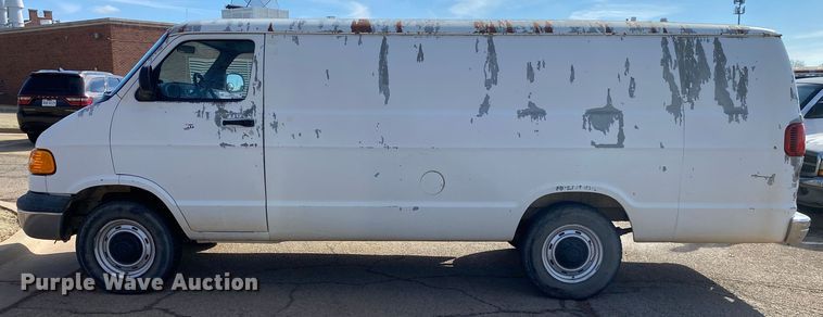 image for item IG9920 2002 Dodge Ram 2500  van