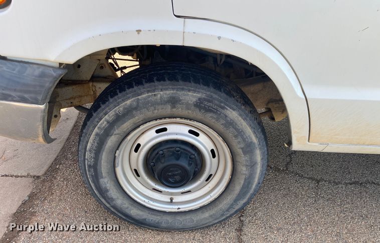 image for item IG9920 2002 Dodge Ram 2500  van