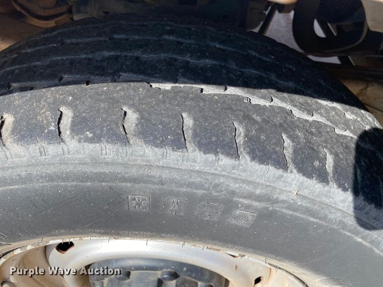 image for item IG9920 2002 Dodge Ram 2500  van