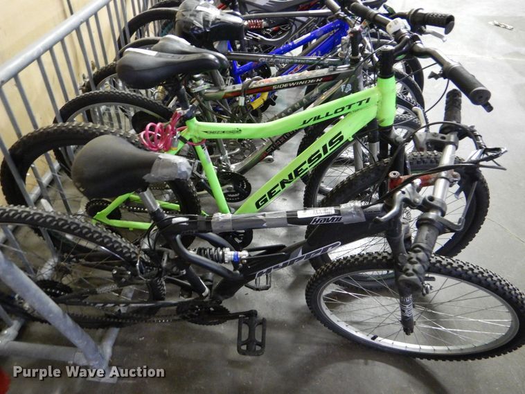 image for item IG9930 Approximately 10 bicycles