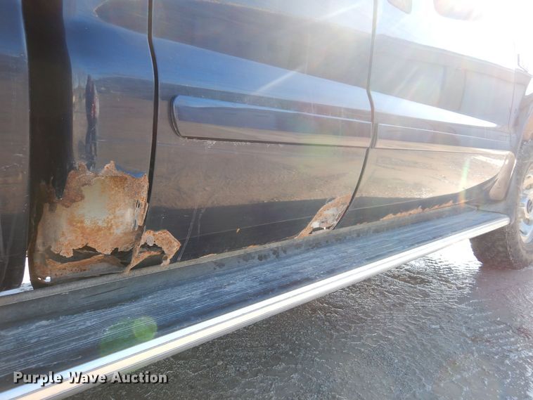 image for item IO9365 2002 Ford F250 Super Duty XLT  SuperCab pickup truck