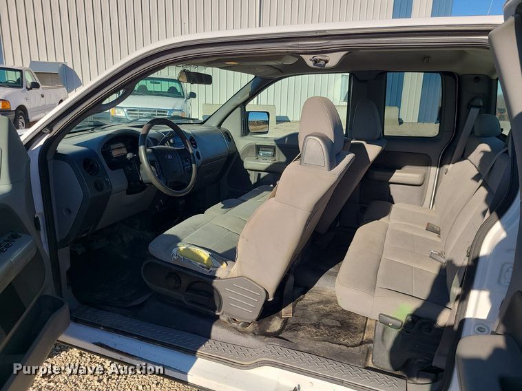 image for item JG9446 2006 Ford F150  SuperCab pickup truck