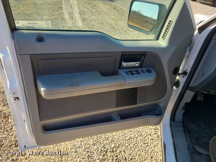 image for item JG9446 2006 Ford F150  SuperCab pickup truck