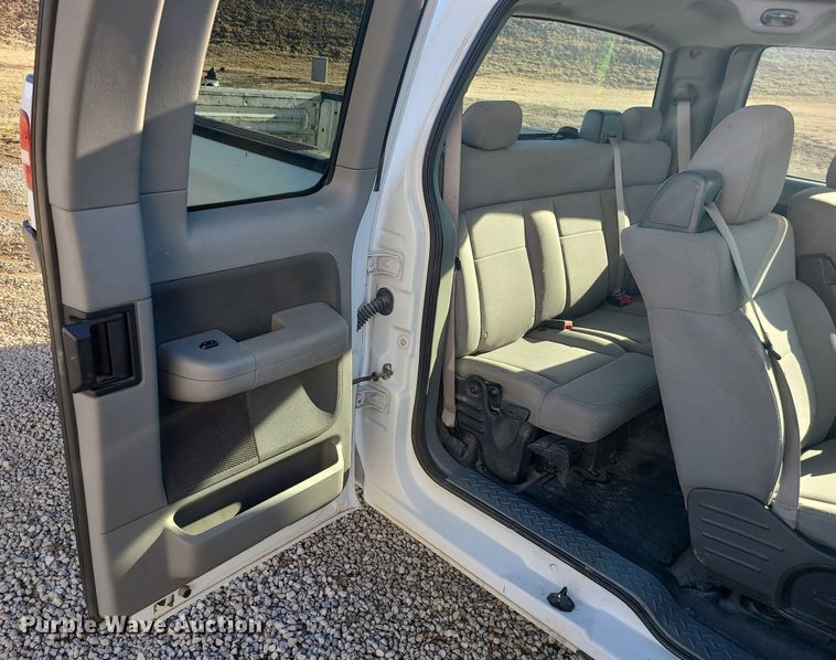 image for item JG9446 2006 Ford F150  SuperCab pickup truck