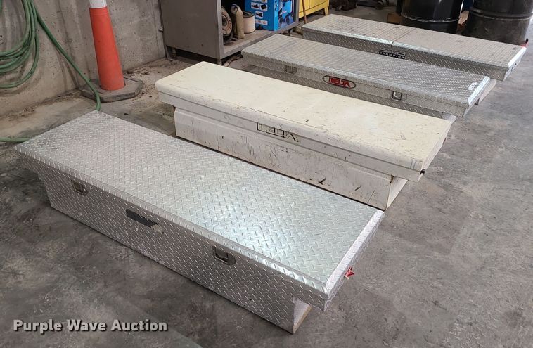 image for item JG9447 (4) toolboxes