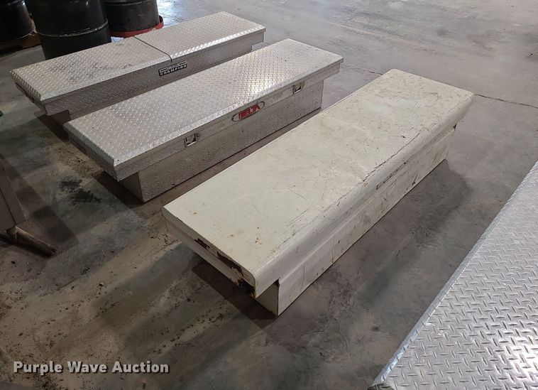 image for item JG9447 (4) toolboxes