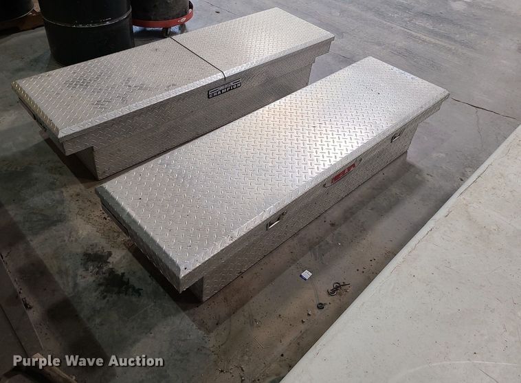 image for item JG9447 (4) toolboxes