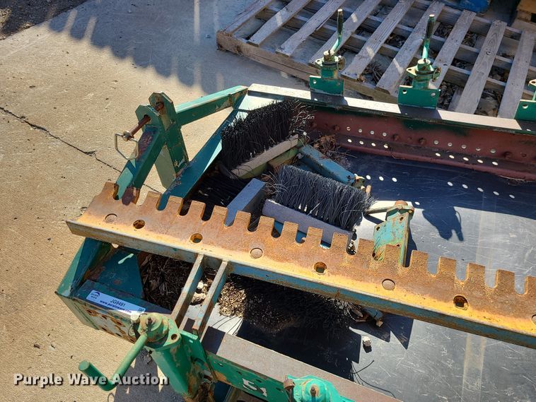 image for item JG9491 Land leveler