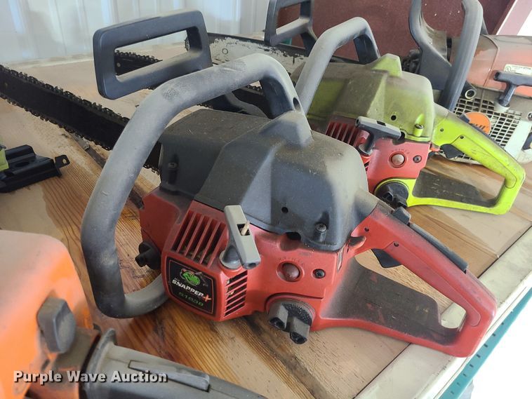 image for item JG9495 (7) chain saws