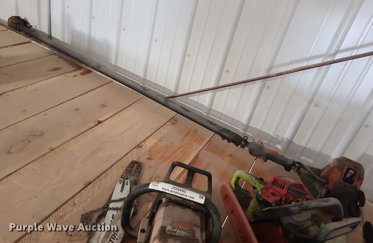 image for item JG9495 (7) chain saws