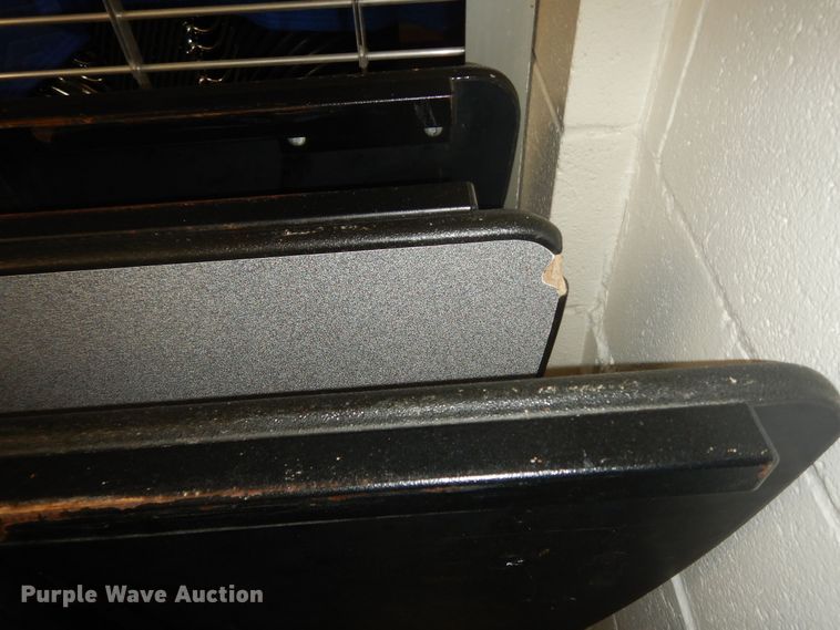 image for item JQ9752 (8) 5' diameter lunchroom tables