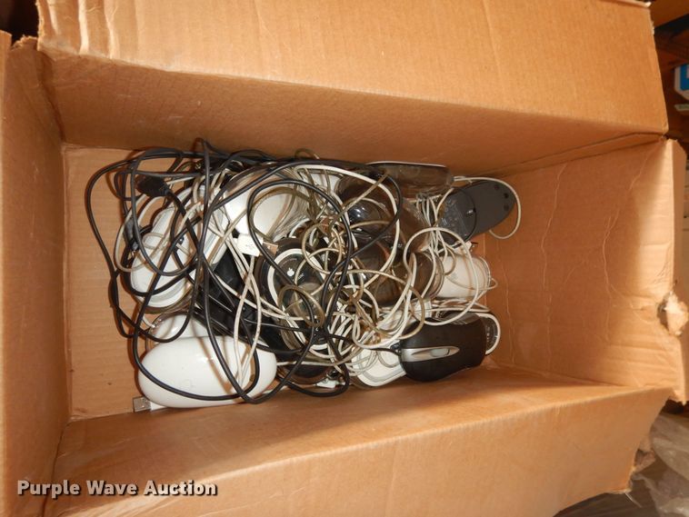 image for item JQ9753 Office supplies and equipment