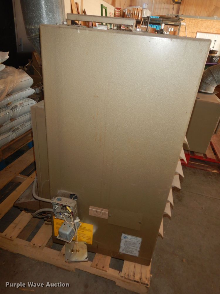 image for item JQ9754 Lennox LF250AM  furnace