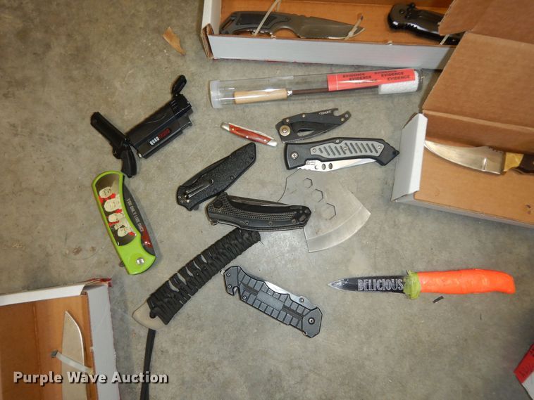 image for item JQ9761 Household items