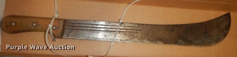 image for item JQ9761 Household items