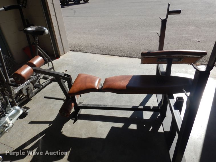 image for item JQ9763 Exercise equipment