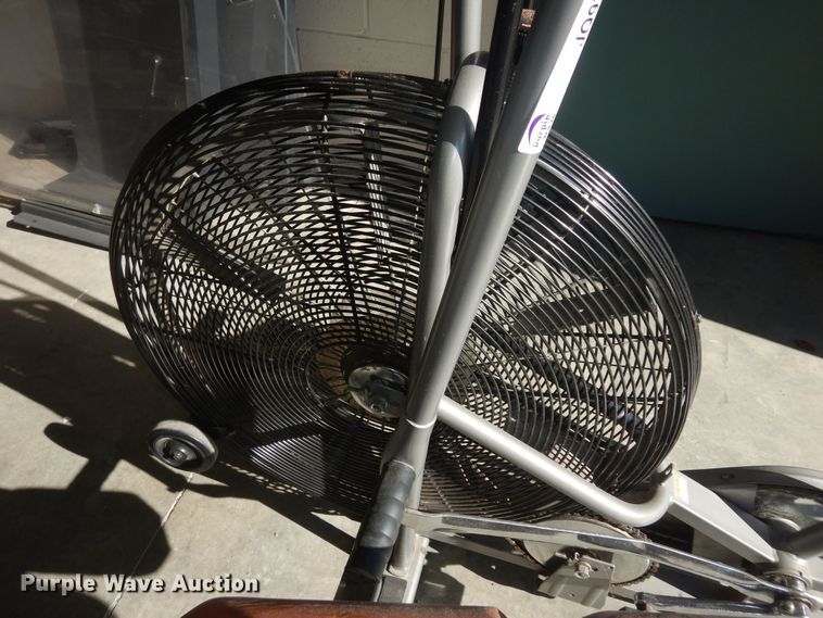 image for item JQ9763 Exercise equipment