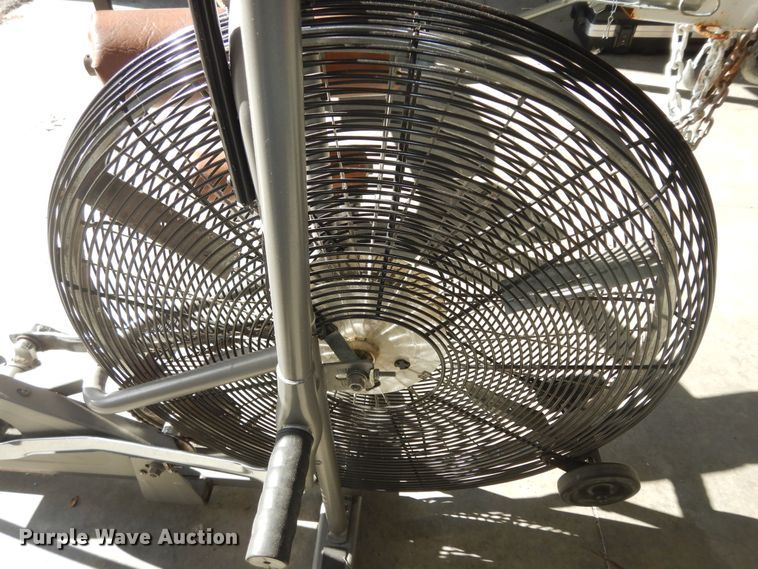 image for item JQ9763 Exercise equipment