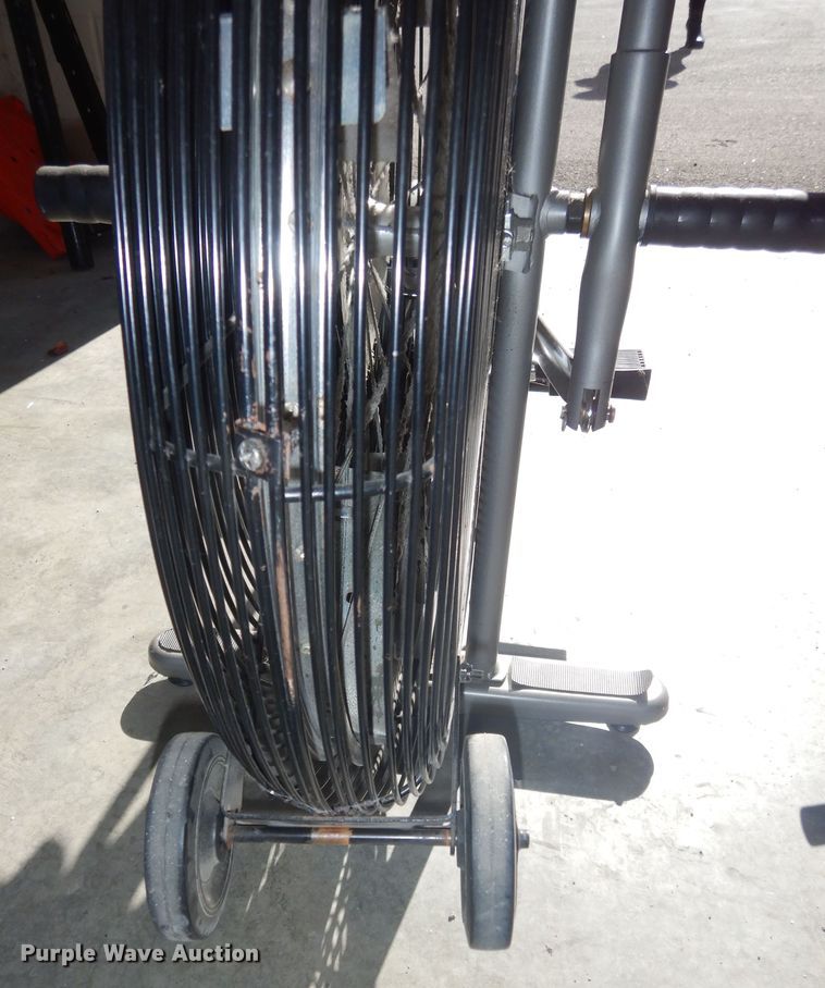 image for item JQ9763 Exercise equipment