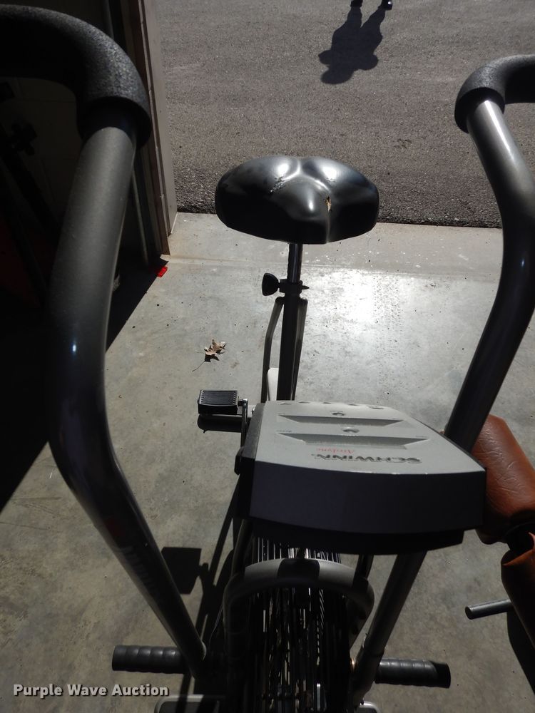 image for item JQ9763 Exercise equipment