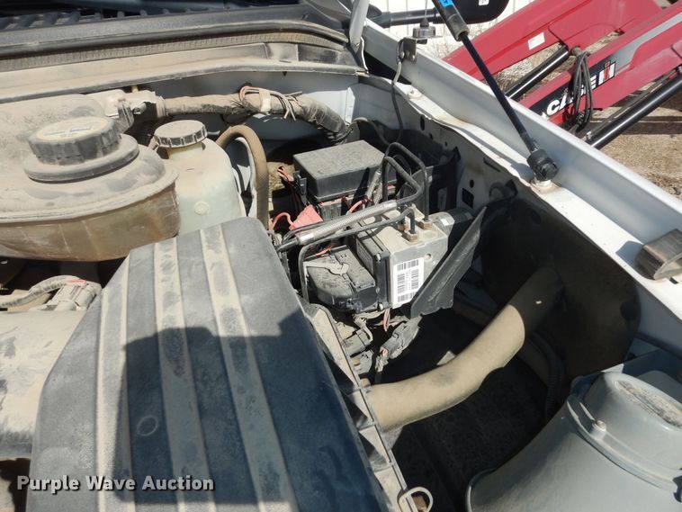 image for item JQ9766 2005 Ford F350 Super Duty XL  SuperCab flatbed pickup truck