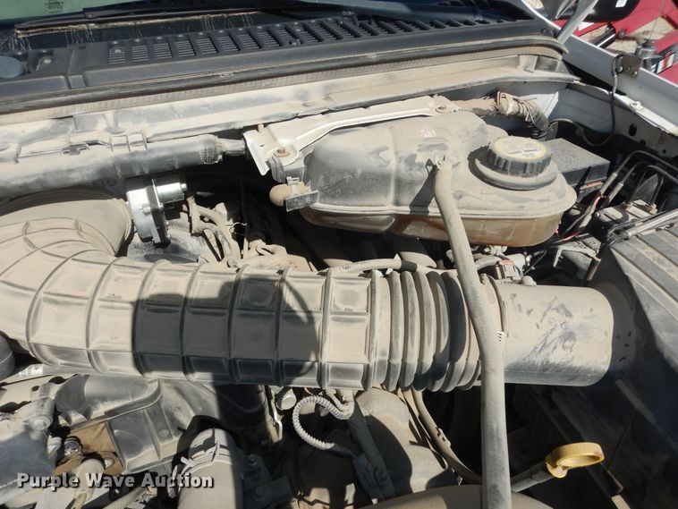 image for item JQ9766 2005 Ford F350 Super Duty XL  SuperCab flatbed pickup truck