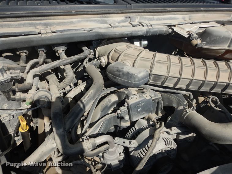 image for item JQ9766 2005 Ford F350 Super Duty XL  SuperCab flatbed pickup truck