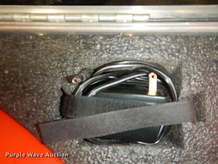 image for item JQ9767 Metrotech 9890SFL XT  locator