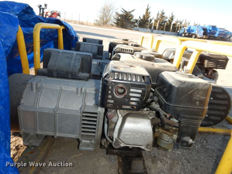 image for item JQ9776 (4) Wacker G2.5 generators