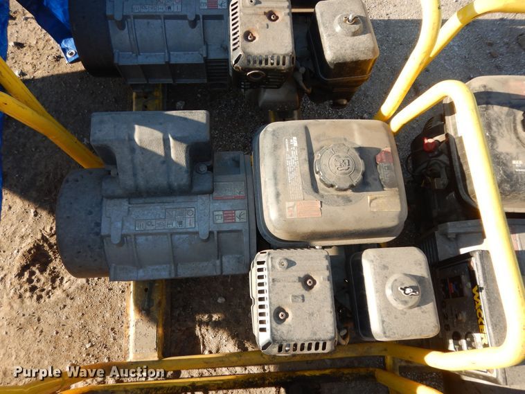 image for item JQ9776 (4) Wacker G2.5 generators