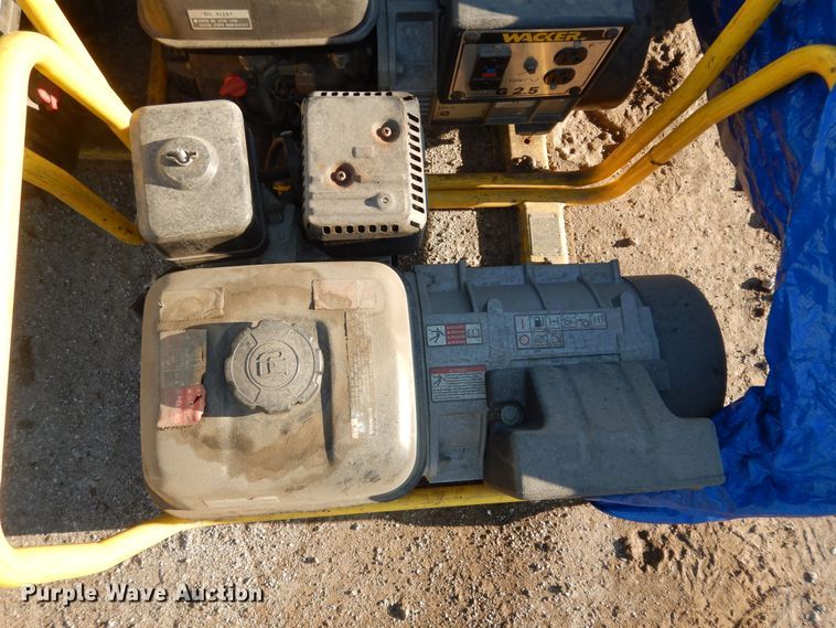 image for item JQ9776 (4) Wacker G2.5 generators