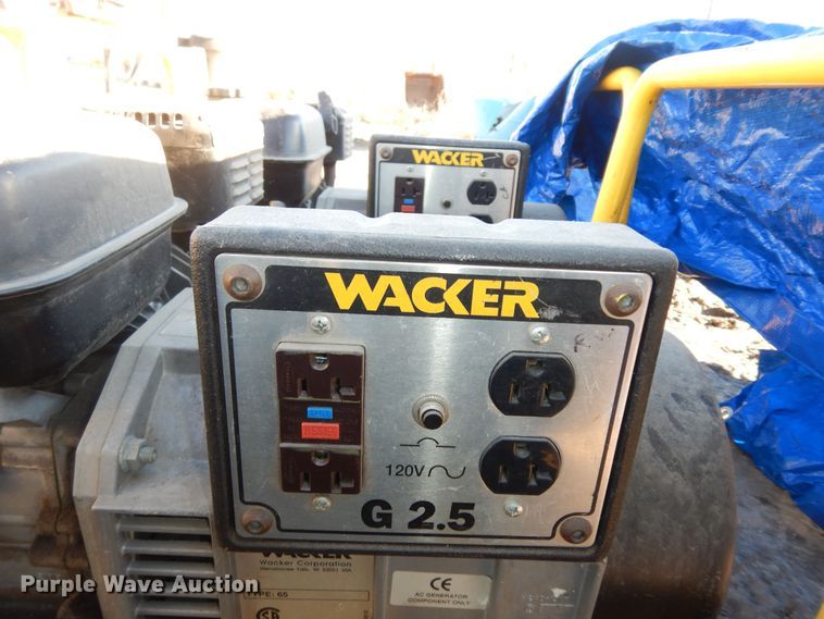 image for item JQ9776 (4) Wacker G2.5 generators
