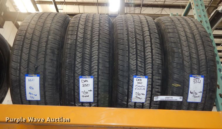 image for item JQ9778 (4) Firestone Firehawk 275/55R20 tires