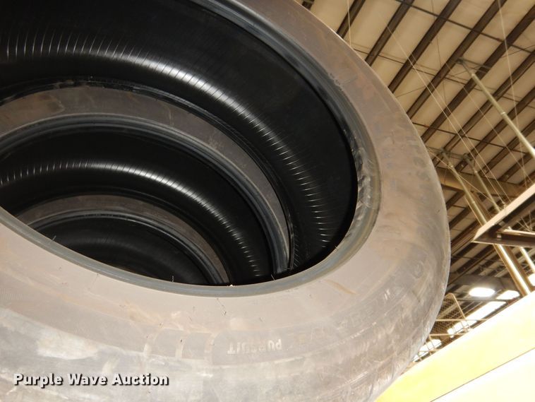 image for item JQ9778 (4) Firestone Firehawk 275/55R20 tires