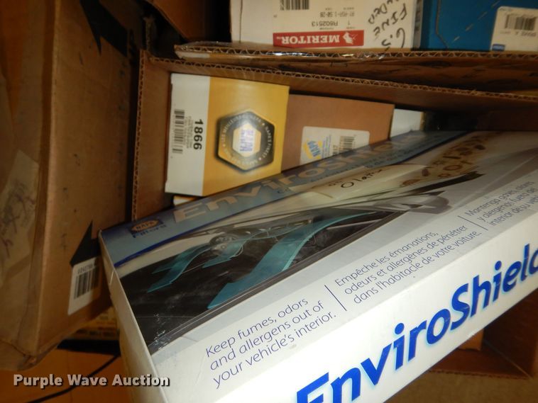 image for item JQ9779 Automotive parts and accessories