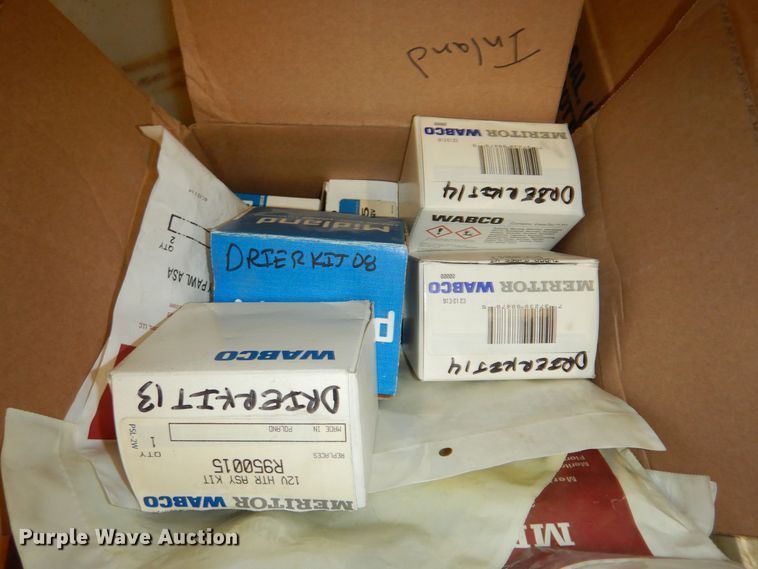 image for item JQ9779 Automotive parts and accessories