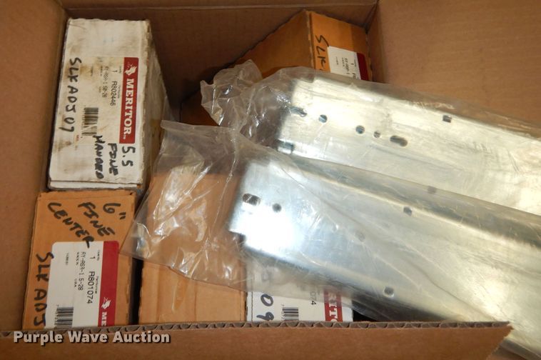 image for item JQ9779 Automotive parts and accessories