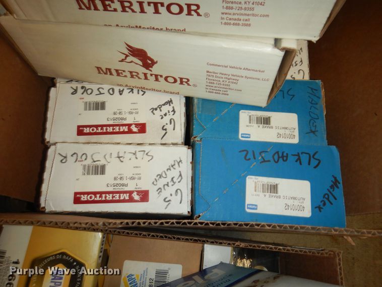 image for item JQ9779 Automotive parts and accessories